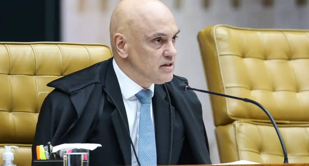 Alexandre de Moraes manda defesa de Bolsonaro se manifestar sobre vídeo com IA em evento do PL