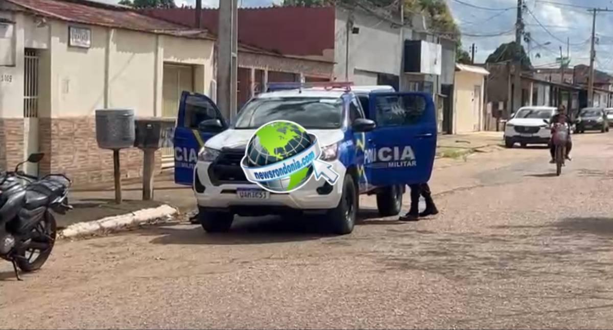Briga entre ex-companheiras em bar termina com mulher ferida e motocicleta abandonada em RO