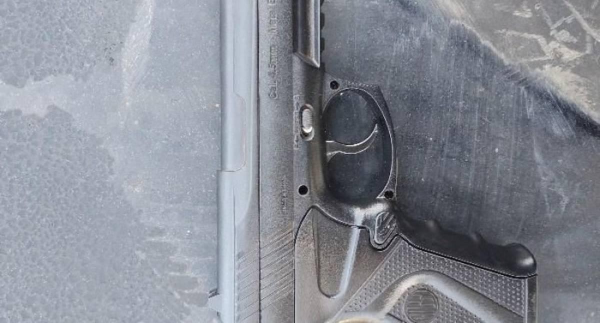 Cobrança de dívida com simulacro de arma de fogo termina em delegacia em RO