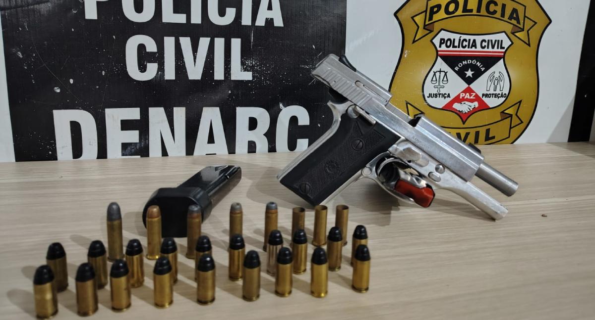 DENARC apreende pistola .40 durante operação no bairro Escola de Polícia