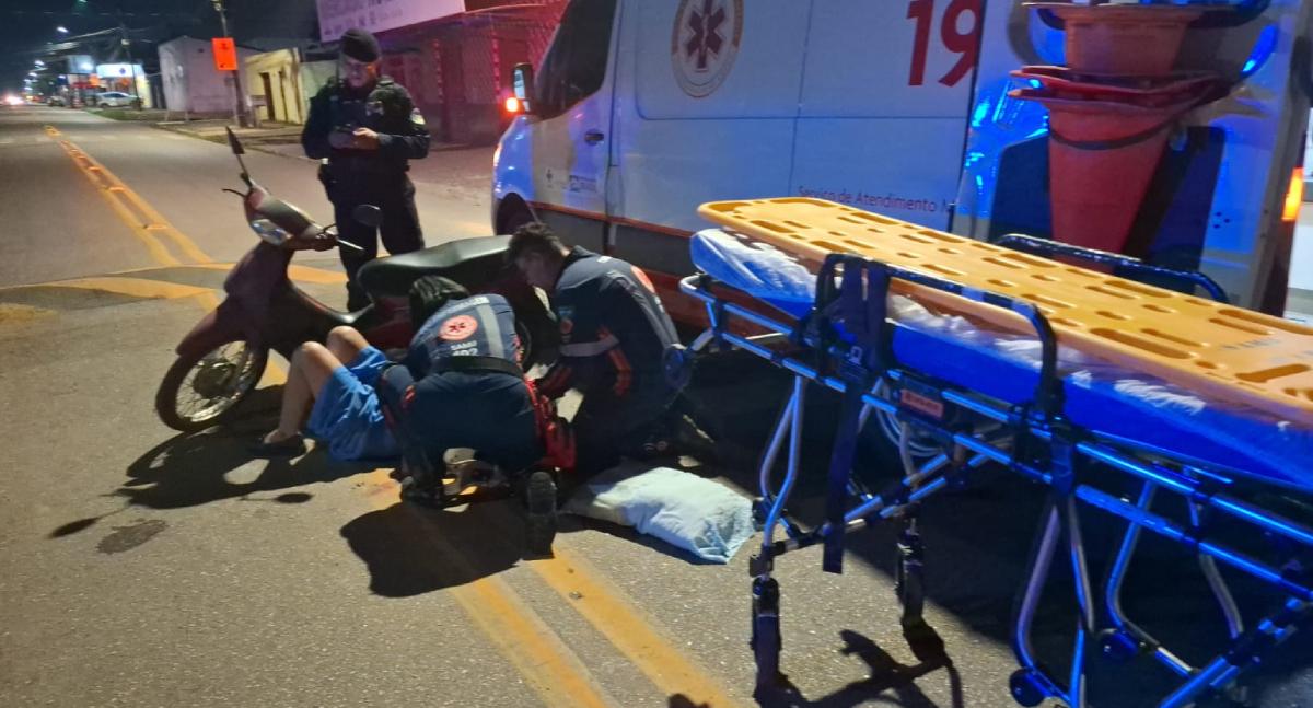 Jovem fica gravemente ferida após queda de moto em Porto Velho