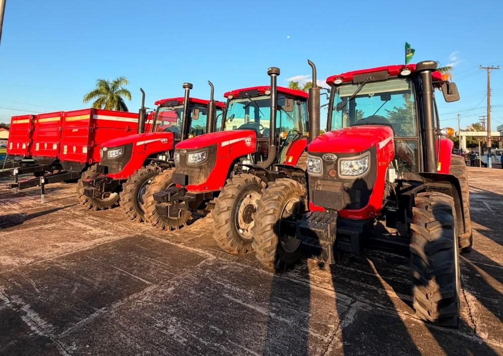 Laerte Gomes participa da entrega de 21 implementos agrícolas e reforça apoio à agricultura familiar em Nova União
