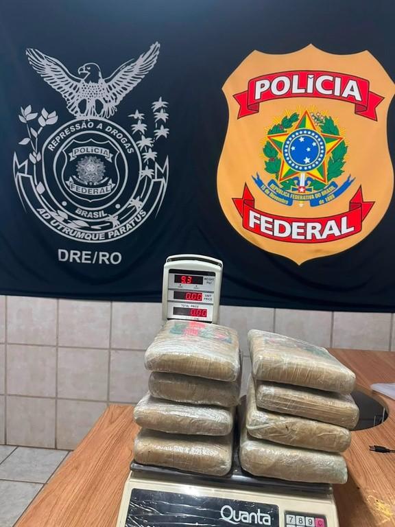 Passageiro é preso com 9 kg de skunk no aeroporto de Porto Velho
