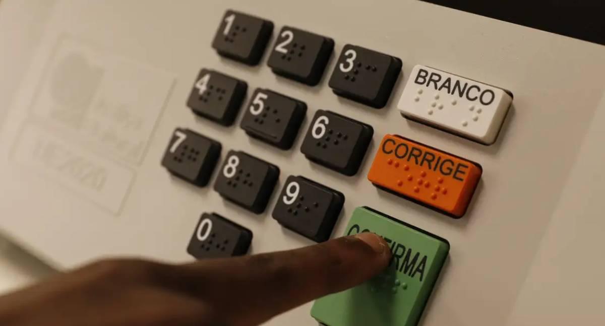 PDT oficializa apoio à pré-candidatura de Luiz Inácio Lula da Silva em convenção nacional