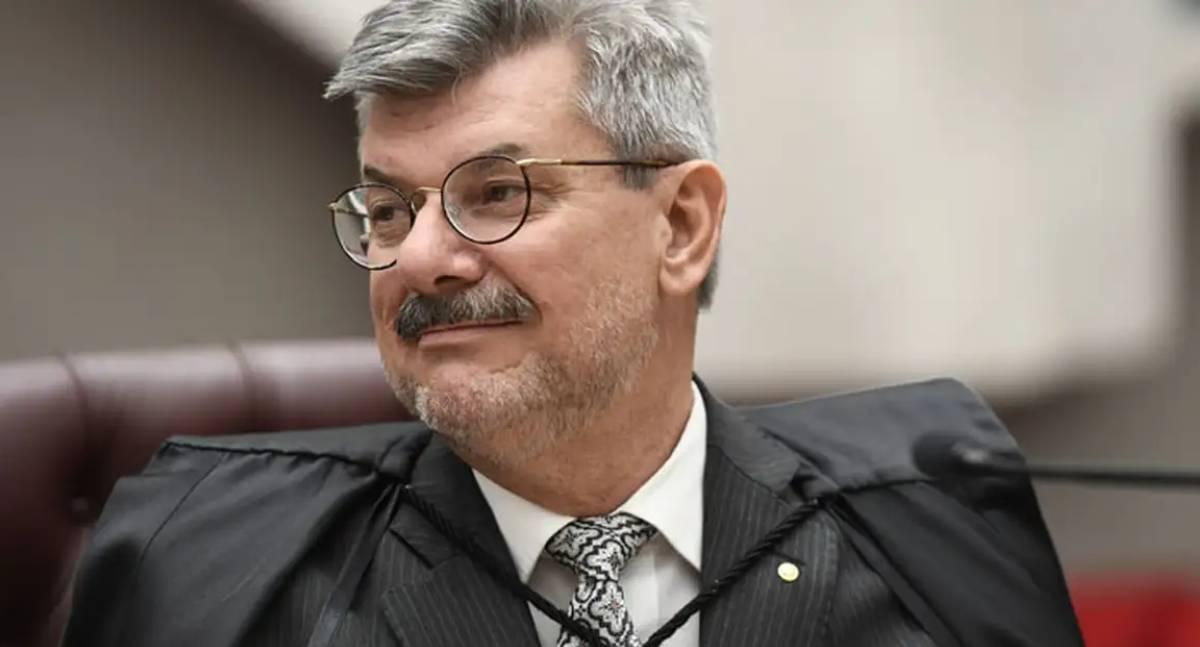 PGR pede perda de cargo de ministro do STJ em julgamento por importunação sexual