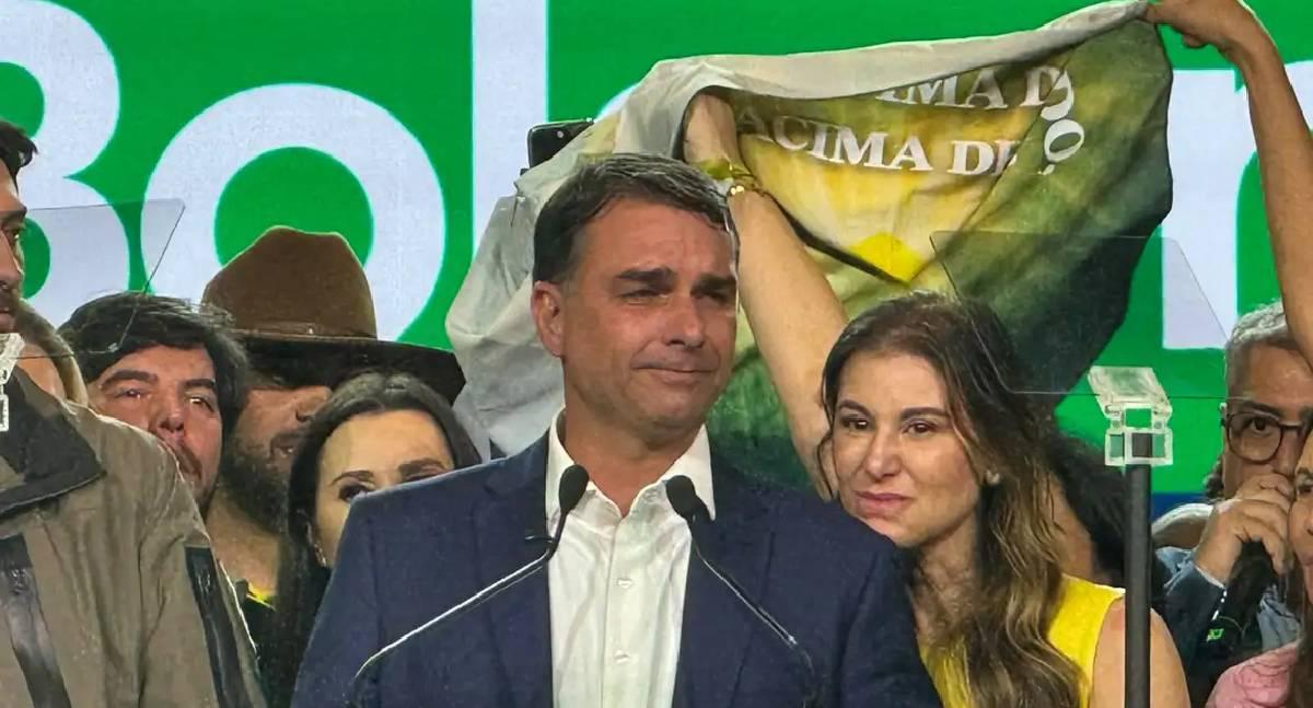 PL oficializa Flávio Bolsonaro como candidato à Presidência da República
