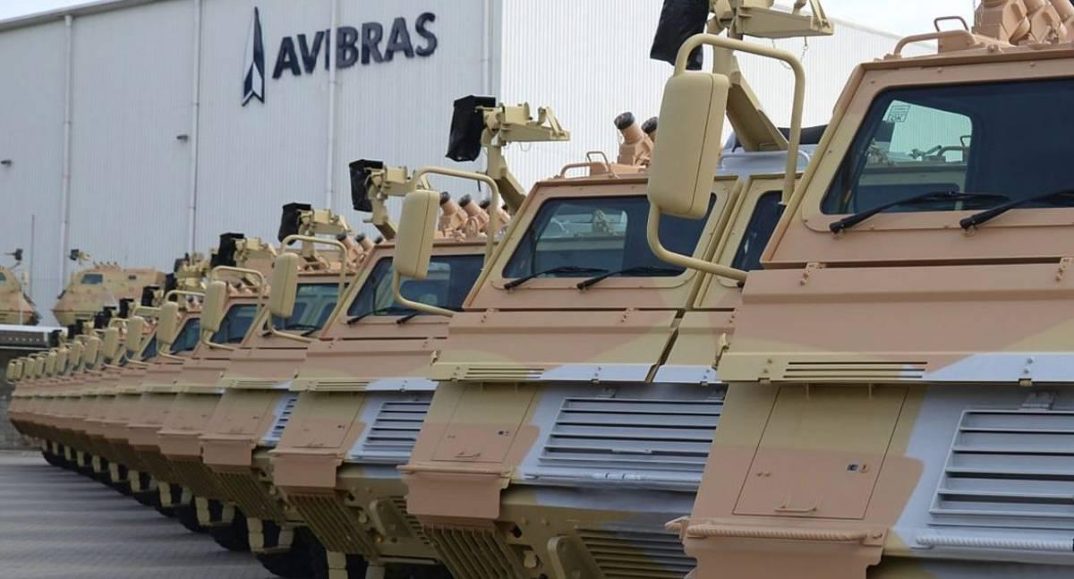 Presidente defende investimento nas Forças Armadas
