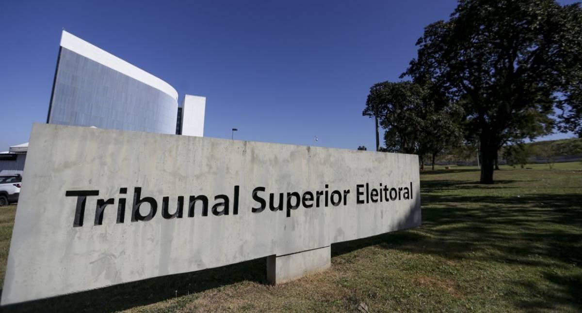 Tribunal Superior Eleitoral cria conselho consultivo para monitorar inteligência artificial e desinformação nas eleições