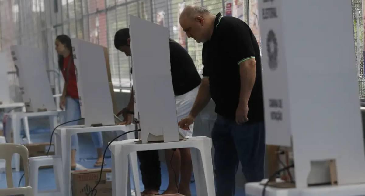 TSE reforça segurança e transparência das urnas eletrônicas a dois meses das eleições de 2026