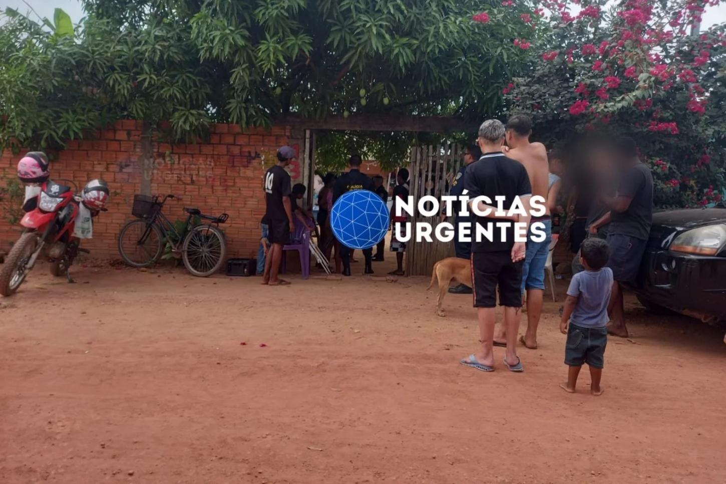 Homem ameaça a própria irmã com faca após discussão por sabão em pó