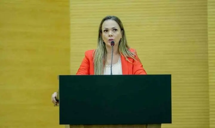 Cláudia de Jesus denuncia perseguição política em Rondônia