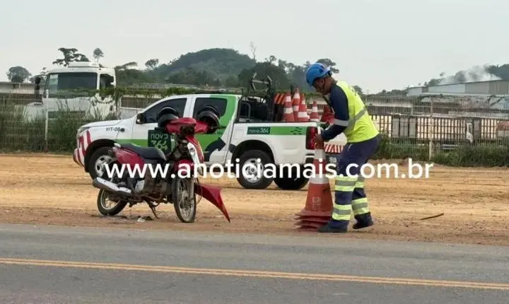 Colisão frontal entre duas motocicletas deixa três feridos na BR-364