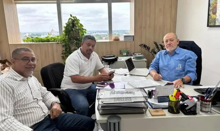 Gabinete de Cláudia de Jesus recebe vereador Dãozinho para tratar de melhorias e investimentos em Teixeirópolis