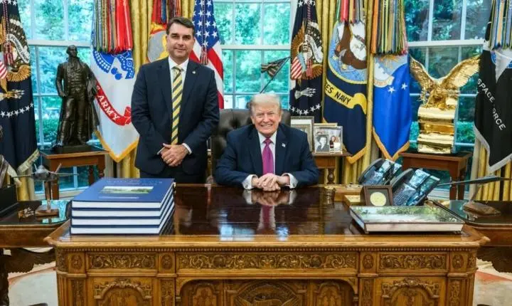 Governo Trump confirma emissão de vistos para Flávio Bolsonaro e família