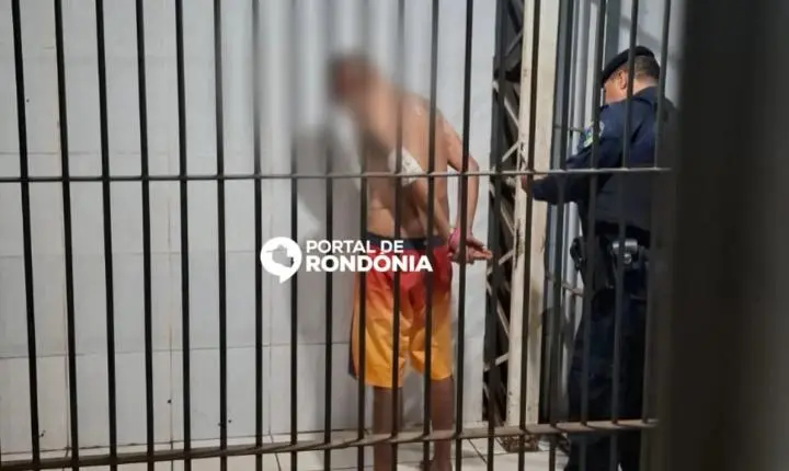 Pai encontra conversas entre homem e filha adolescente, agride suspeito e chama a PM