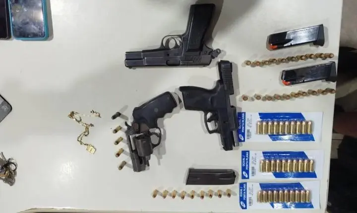 Polícia prende três suspeitos de homicídio e apreende armas em zona rural de RO